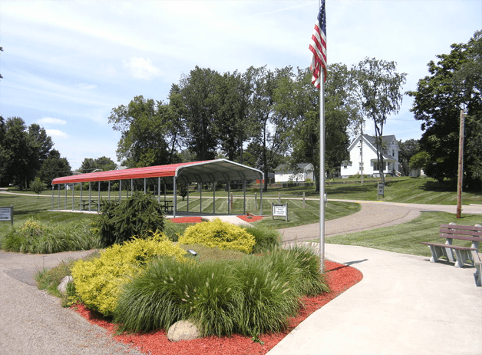 Brewster Parke, Inc. Pricing, Reviews & Amenities - Brewster, Ohio